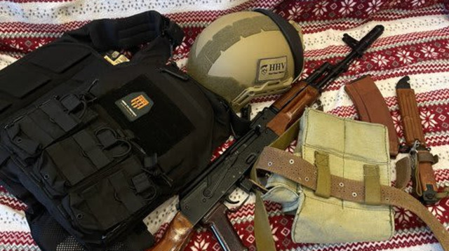 הציוד של דולגופולוב (צילום: אתר רשמי, מתוך טוויטר)