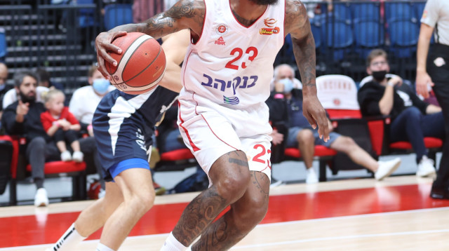 נכנס לעניינים ברבע השלישי. קילפטריק (צילום: דני מרון)