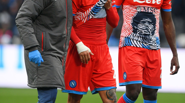 ויקטור אוסימן, ג'ובאני די לורנצו, שחקני נאפולי (צילום: GettyImages, Francesco Pecoraro)