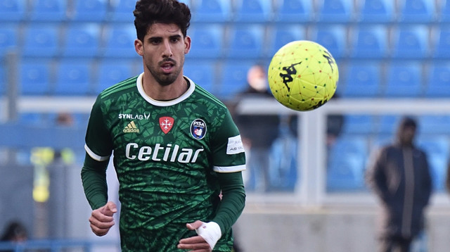 יונתן כהן שחקן פיזה (צילום: רויטרס)