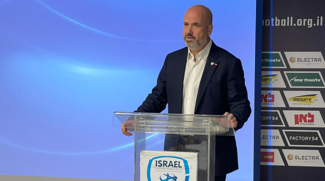 יו"ר ההתאחדות לכדורגל אורן חסון (צילום: אתר רשמי, ההתאחדות לכדורגל)