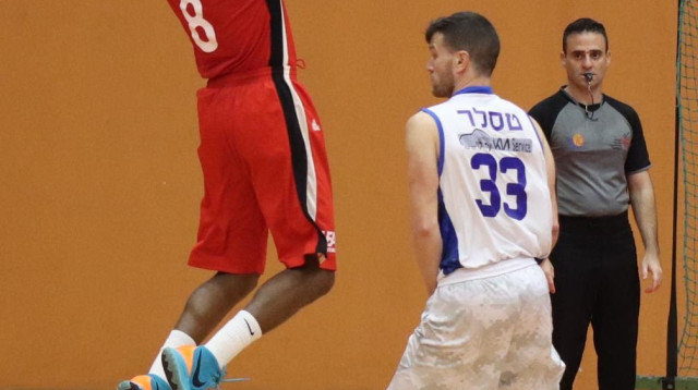 הישג שיא לחבל מודיעין. דאן עולה לסל (צילום: אתר רשמי, הראל שורצברג)
