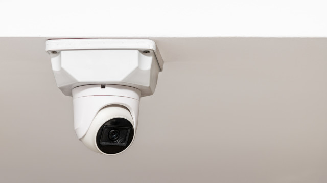 מצלמה נסתרת (צילום: אינג'אימג')