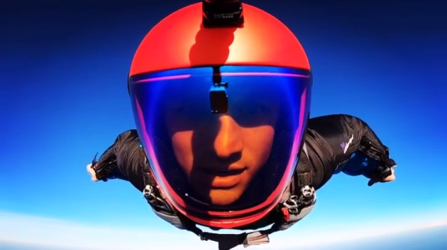 ג'וני דיג'וליוס, חובב אקסטרים (צילום: צילום מסך אינסטגרם)