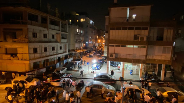 זירת הפיגוע בבני ברק (צילום: אבשלום ששוני)