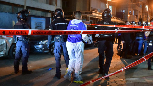 זירת הפיגוע בבני ברק (צילום: אבשלום ששוני)