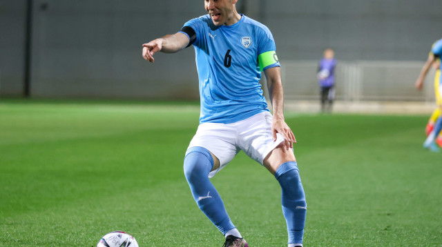 ביברס נאתכו קפטן נבחרת ישראל (צילום: דני מרון)