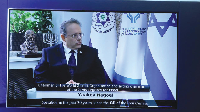 יעקב חגואל בוועידת הג'רוזלם פוסט (צילום: מרק ישראל סלם)