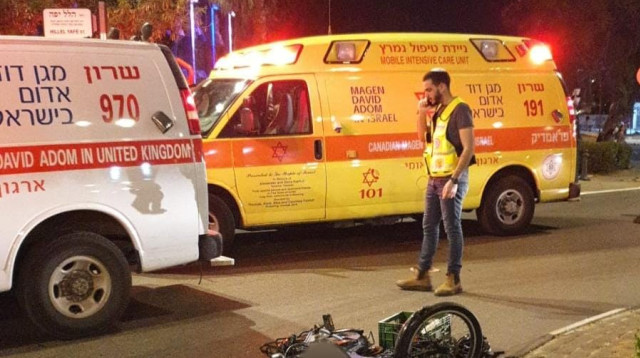 זירת התאונה בחדרה (צילום: תיעוד מבצעי מד"א)