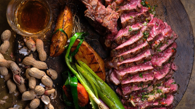 סטקיית הבוקרים מגיעה לתל אביב (צילום: אנטולי מיכאל)