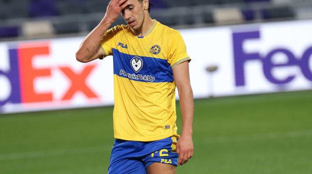 אלכסנדר פשיץ' שחקן מכבי תל אביב (צילום: דני מרון)