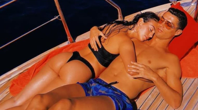 ג'ורג'ינה רודריגס עם כריסטיאנו רונאלדו (צילום: אתר רשמי, חשבון האינסטגרם של ג'ורג'ינה רודריגס)