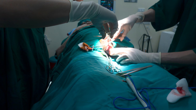 ניתוח, אילוסטרציה (צילום: אינג'אימג')