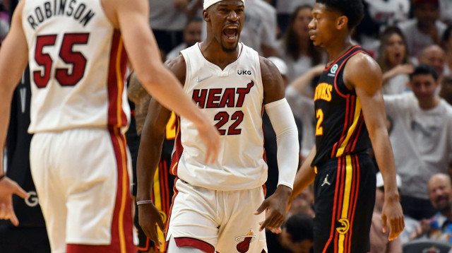 ג'ימי באטלר חוגג עם מיאמי היט ניצחון מול אטלנטה (צילום: רויטרס)