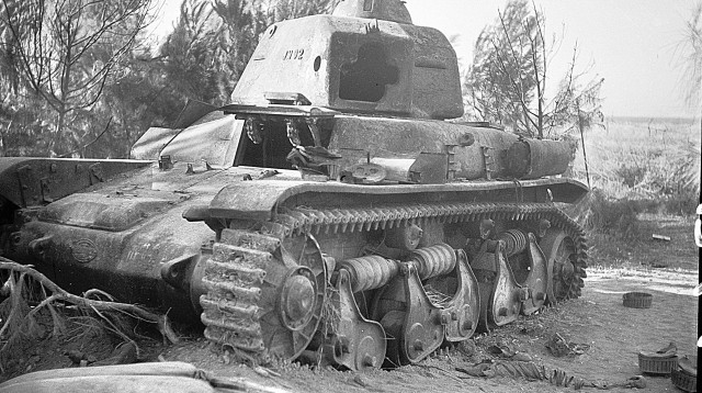 מלחמת העצמאות טנק בדגניה  (צילום: קלוגר זולטן לע''מ)