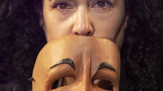 ההצגה "המלון" (צילום: ז'ראר אלון)