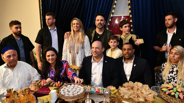 רה"מ נפתלי בנט ושרת הפנים איילת שקד בחגיגת המימונה (צילום: חיים צח לע"מ)