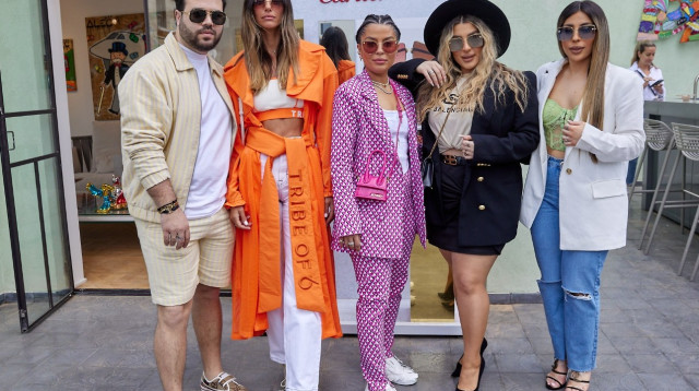 קים מנשרוב, סינדי דזן מנשרוב, אורטל בניסטי, נעמה מריומה, אלירן דזן (צילום: שוקה כהן)