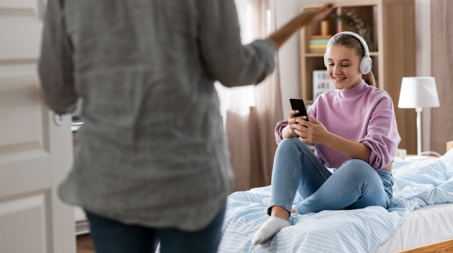 נערה מתבגרת (צילום: אינג'אימג')