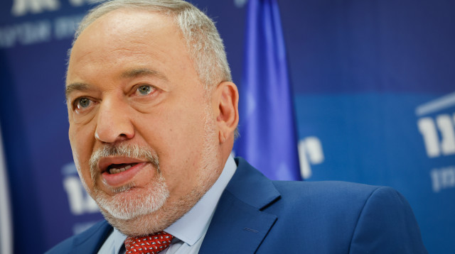 ליברמן (צילום: אוליבייר פיטוסי, פלאש 90)