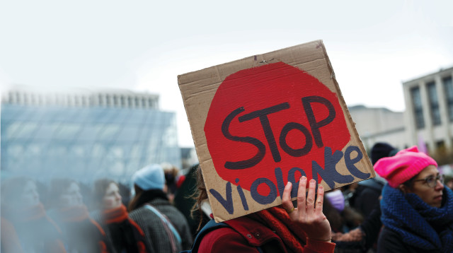 מאבק באלימות נגד נשים (צילום: רויטרס)