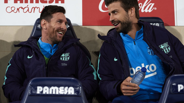 שחקני ברצלונה, ליאונל מסי, ג'רארד פיקה (צילום: GettyImages)