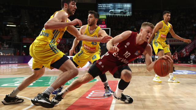 קלי קלות. זוסמן ובלאט בפעולה (צילום: GettyImages, Alexander Hassenstein)