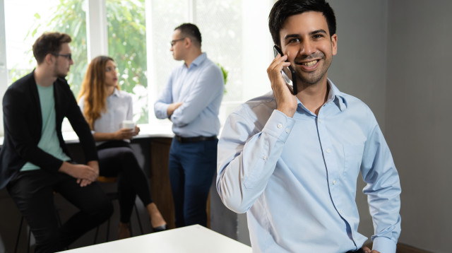 המשרד לפיתוח הפריפריה, הנגב והגליל מציע שיעורי אנגלית מדוברת (צילום: Shutterstock)