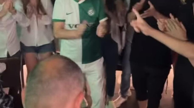 יעקב שחר בחגיגות האליפות (צילום: מסך, אינסטגרם)