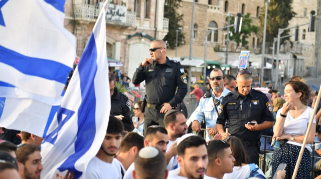 כוחות משטרה במצעד הדגלים בירושלים (צילום: דוברות המשטרה)