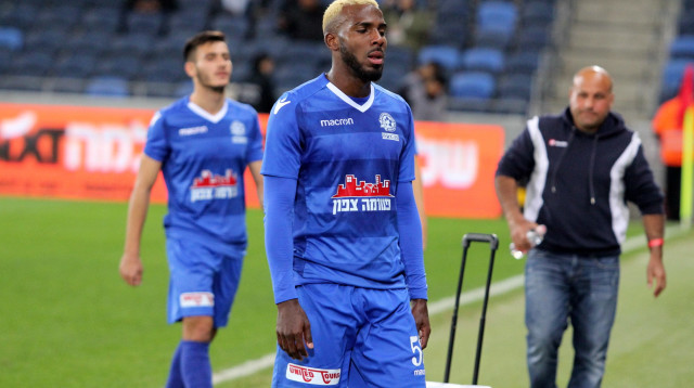 רומאריו פירס שחקן מכבי פתח תקוה (צילום: אדריאן הרבשטיין)