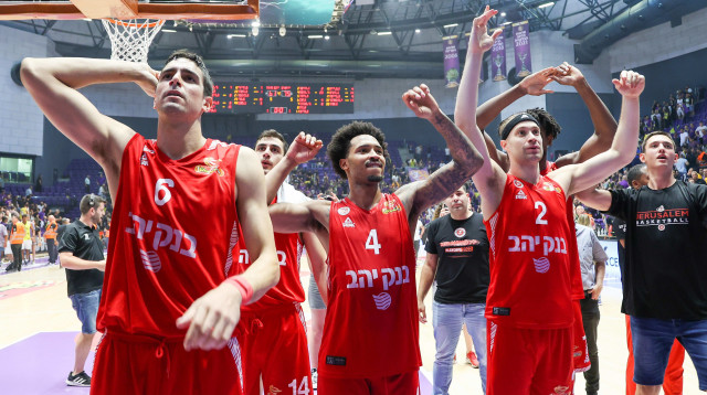 חגיגה בסיום. ירושלים (צילום: דני מרון)