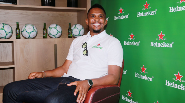 סמואל אטו, שחקן כדורגל קמרוני לשעבר (צילום: קובי אליהו)