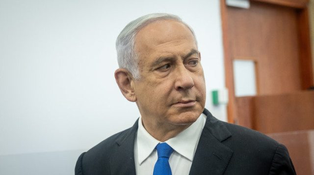 בנימין נתניהו בבית המשפט (צילום: יונתן זינדל, פלאש 90)