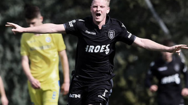 איליה מרקובסקי במדי מילואי פאוק סלוניקי (צילום: אתר רשמי, פאוק סלוניקי)