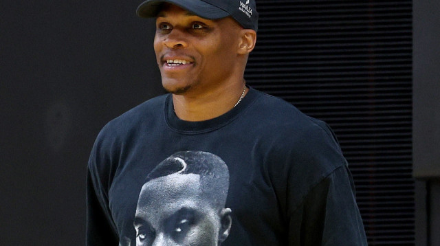 ראסל ווסטברוק, שחקן לוס אנג'לס לייקרס בהצגת המאמן (צילום: GettyImages, Harry How)