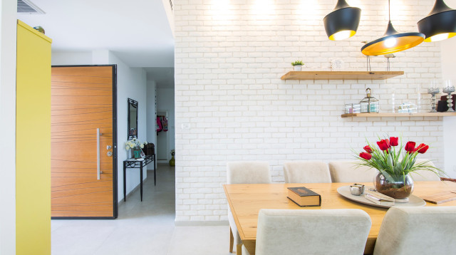 משחקי חומרים וטקסטורות. באדיבות דלתות רשפים (צילום: איתי סלהוב)