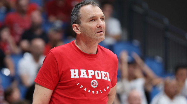 אייל חומסקי מבעלי הפועל ירושלים (צילום: לירון מולדובן)