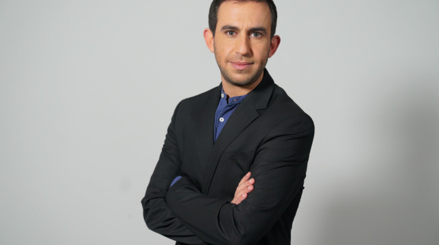 עקיבא נוביק (צילום: באדיבות חטיבת החדשות של כאן 11)