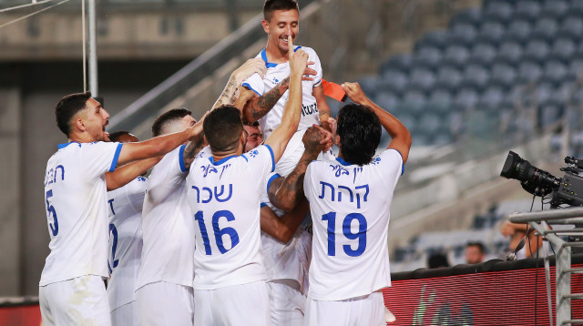 אהוב מאוד על השחקנים. רוצ'ט (צילום: קובי אליהו)