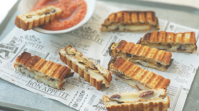 מקלות–טוסט (צילום: נעמה רן)