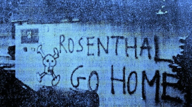 גרפיטי של אוהדי אודינזה נגד בואו של רוני רוזנטל (צילום: יחצ)