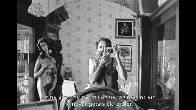 מתוך התערוכה "לצלם ולשכוח": רן טל אחרי מיכה בר-עם, מוזיאון תל אביב לאמנות (צילום: מיכה בר עם)