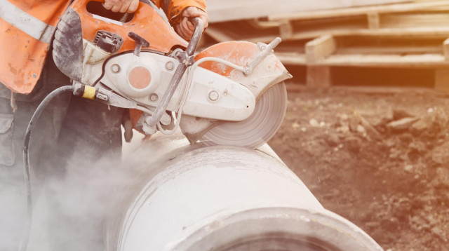 כל מה שצריך לדעת על ניסור וקידוח בטון (צילום: FREEPIK)