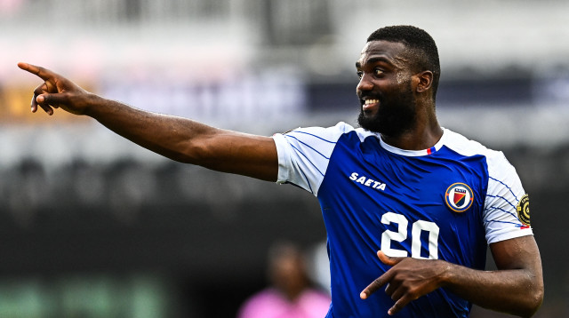 חלוץ נבחרת האיטי פרנצדי פיירו (צילום: GettyImages, CHANDAN KHANNA/AFP)