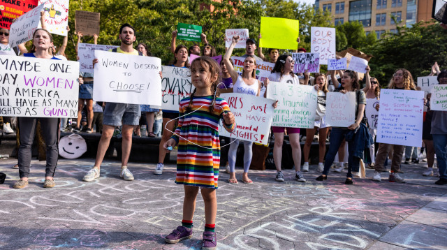 מחאה נגד ביטול הזכות להפלות בארה"ב (צילום: רויטרס)