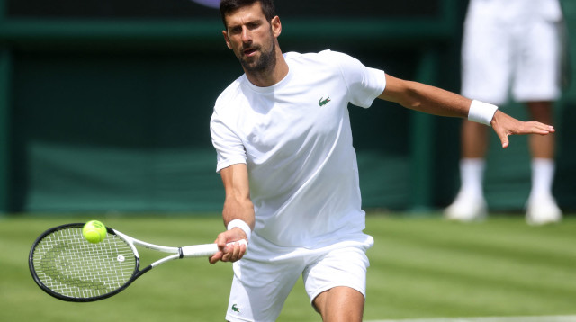 רוצה את התואר השביעי בווימבלדון וה-21 בסך הכול. דג'וקוביץ' (צילום: רויטרס)