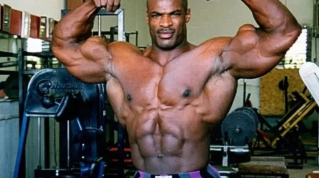 שחק את הגוף. קולמן (צילום: אתר רשמי, אינסטגרם, ronniecoleman8)