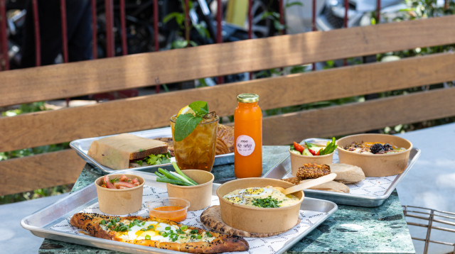 בוקר החדש באחים (צילום: ולדה טרוגמן )