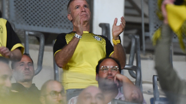 קורא להציל את בית"ר. אייל סגל (צילום: ברני ארדוב)